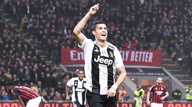 Juventus deplasmanda Milan' 2-0 malup etti