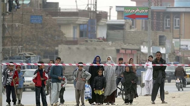Afganistan'da Taliban saldrs sonucu 10'u asker 25 kii hayatn kaybetti
