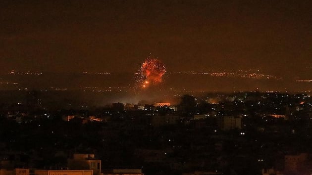 Katil srail'den Gazze'ye hava saldrs: 3 Filistinli ehit oldu