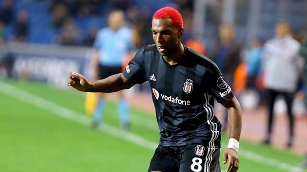 Ryan Babel'in Galatasaray'a transfer olaca iddia edildi