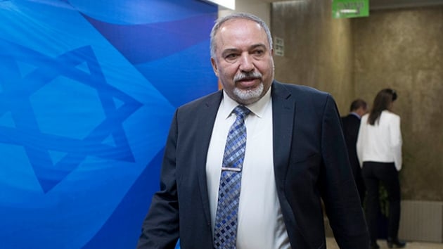 Gazzeliler Lieberman'n istifasn sevinle karlad     