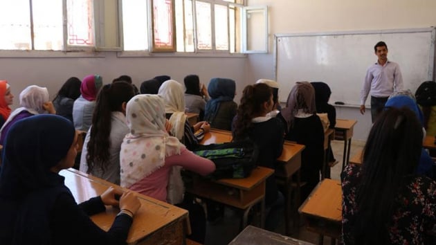 Trkiye'den Suriye'ye 3 milyon 600 bin ders kitab