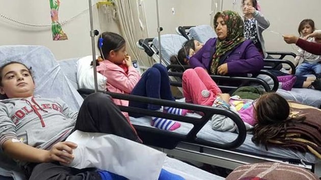 Trabzon'da 25 renci zehirlenme phesiyle hastaneye kaldrld