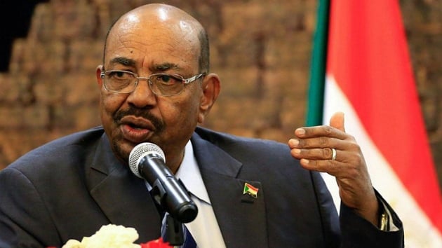  Sudan Cumhurbakan mer el-Beir: Orta Afrika'daki bar abalarmz engellemeye  alyorlar 