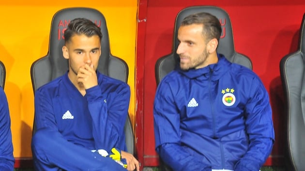 Fatih Terim'in vetosuyla Diego Reyes'in Galatasaray'n kapsndan dnd ortaya kt