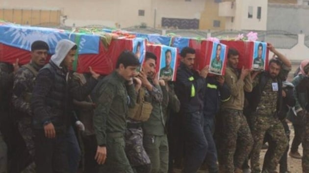 4 YPG/PKK'l terrist kazdklar hendeklere gmld
