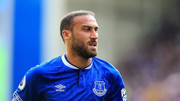 Beikta'n ilk hamlesi Cenk Tosun! Everton ile anlama saland