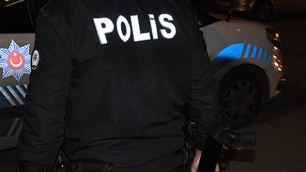 Ankara'da yakalanacan anlayan soygun giriimi phelisi kendini vurdu