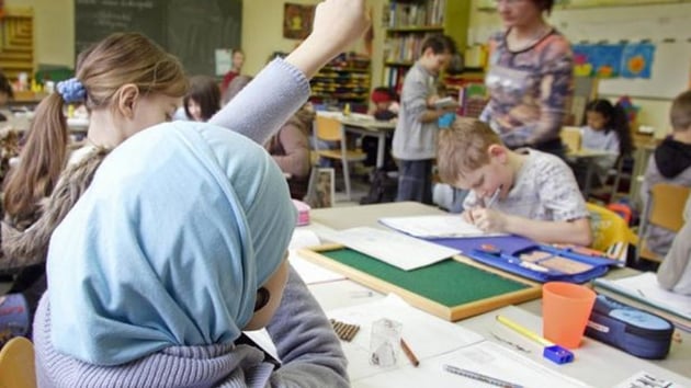 Avusturya'da okullarda barts yasa hazrl 