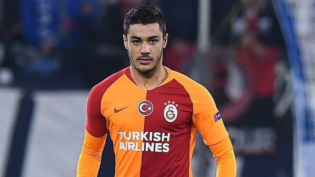 Galatasaray, Ozan Kabak'n serbest kalma maddesini 30 milyon Euro olarak belirledi