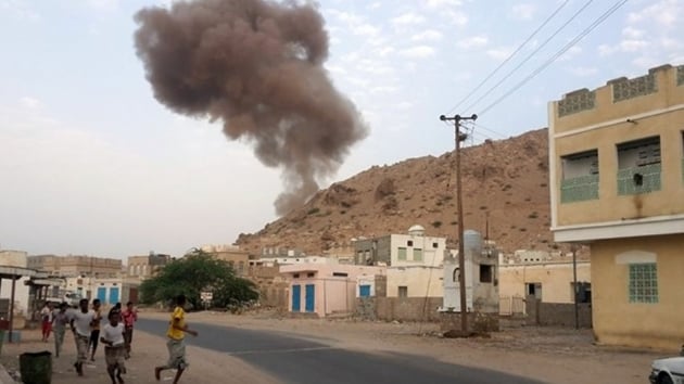 Yemen'de askeri kontrol noktasna saldr: 5 l 