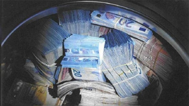 amar makinesinden 350 bin euro kt