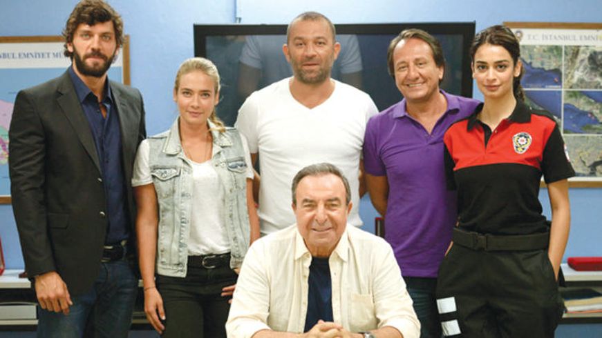 Arka Sokaklar 497.yeni b�l�m fragman� izlendi mi Kanal D'de Arka Sokaklar son 496.b�l�m izleme linki
