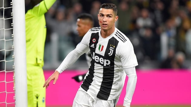 Juventus, Ronaldo ve Mandzukic'in golleriyle SPAL' 2-0 malup etti