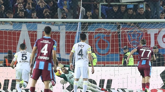 Penalt canavar Harun Tekin 22'de 9 yapt