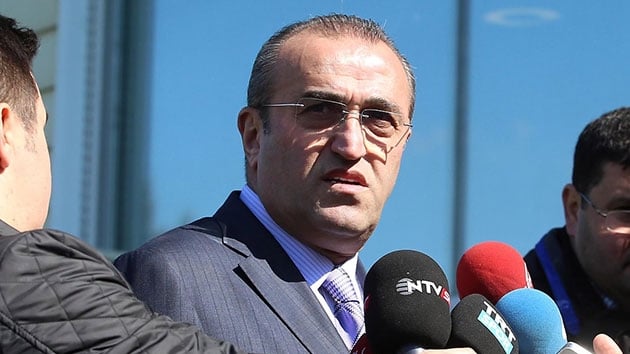 Abdurrahim Albayrak:  Trkiye'de oynayamayan cezal futbolcularmz orada oynayacaktr