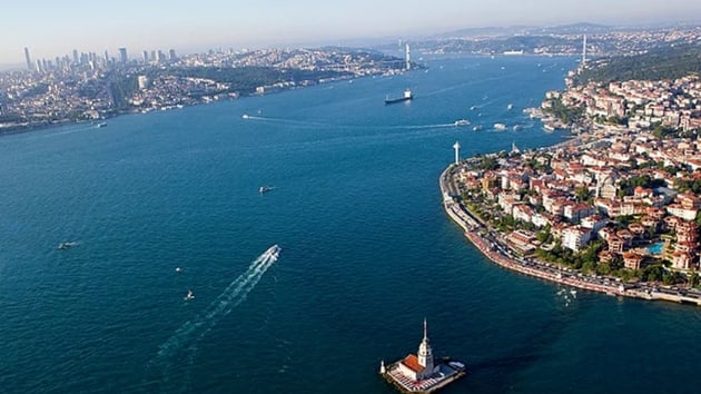 stanbul Boaz, gemi trafiine kapatld