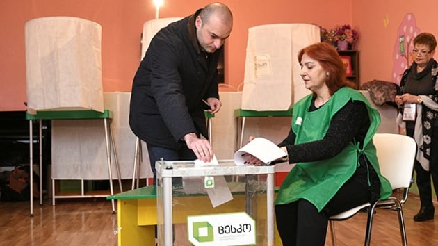 Grcistan'da cumhurbakan seiminin ikinci turu yaplyor