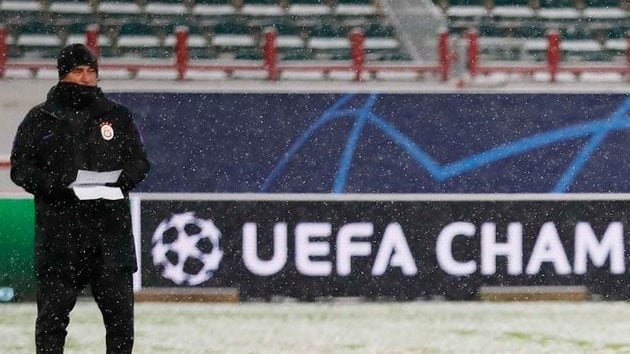 Derbi ncesi sakat ve cezal oyuncularn fazla olmas Fatih Terim'i kara kara dndryor