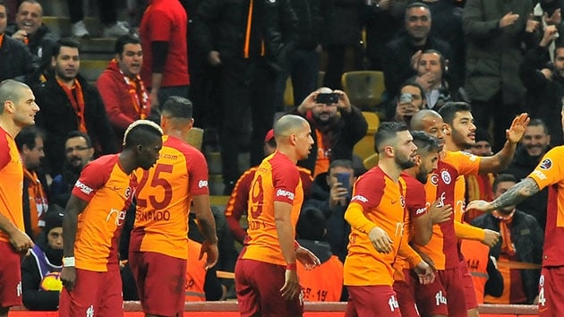 Galatasaray derbilerde deplasmanda ma kazanamyor