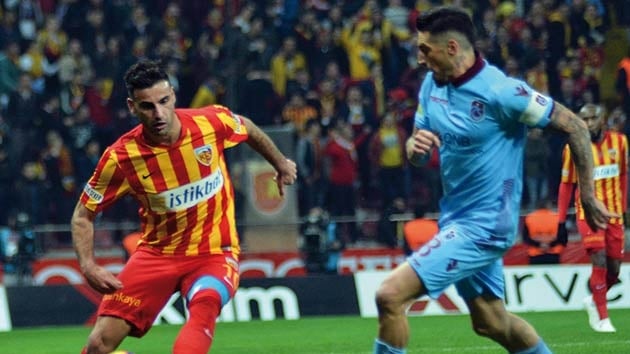 Trabzonspor deplasmanda Kayserispor'u 2-0 malup etti
