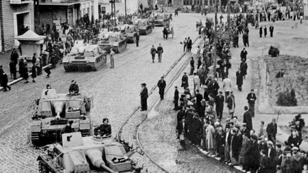 Yunanistan Almanya'dan sava tazminat almakta srarl