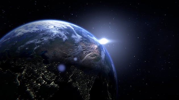 NASA'da grevli bilim insan Colombano: Uzayllar Dnya'y halihazrda ziyaret etmi olabilir