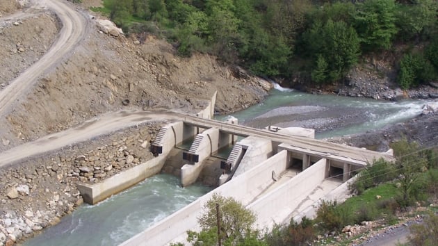 zbekistan'da 20 hidroelektrik santrali yaplacak