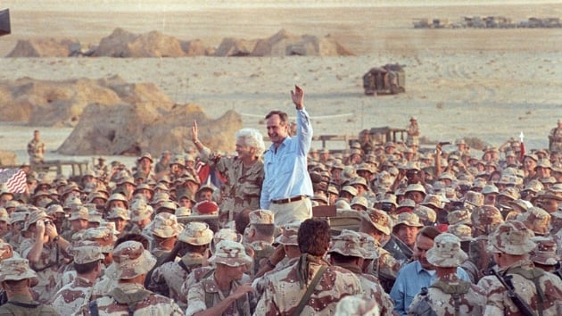'Baba Bush' Krfez Sava ile hatrlanacak