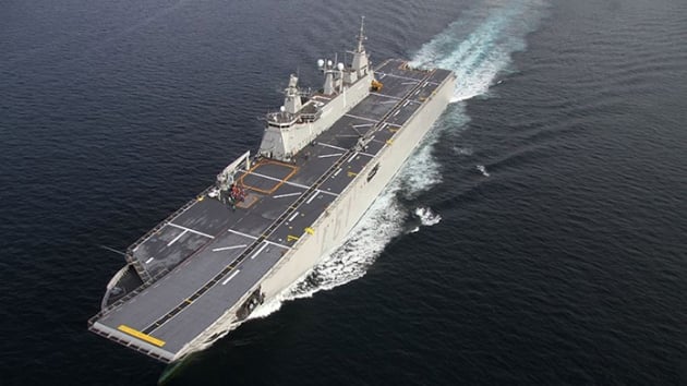 Trkiye'nin en byk askeri gemisi olacak TCG Anadolu 1 yl erken bitecek