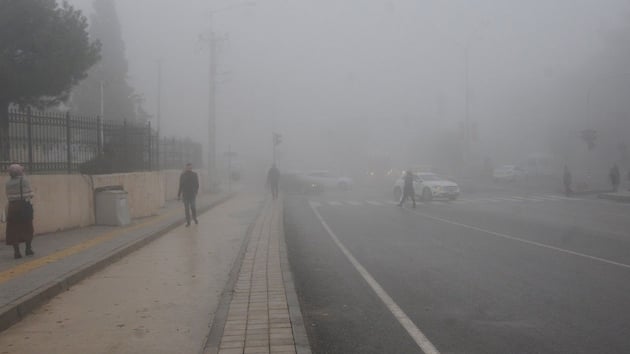  Denizli-Antalya kara yolunda gr mesafesinin 10 metreye kadar dmesi nedeniyle trafik ak kontroll saland