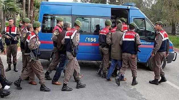 anakkale'de gmen kaakl operasyonlar dzenlendi