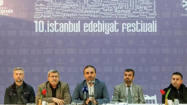 '10. stanbul Edebiyat Festivali' zengin ierikle edebiyatseverlerin karsna kacak'
