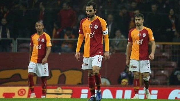 Galatasaray'da yollarn ayrlaca isimler belli oldu
