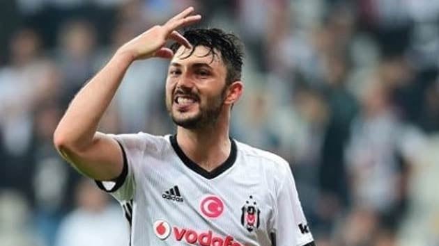 Tolgay Arslan kafasnda Beikta' bitirdi