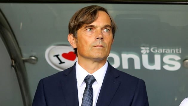 Fenerbahe'de Cocu ile yaplandrma zirvesi