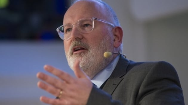 AB Komisyonu Birinci Bakan Yardmcs Timmermans: Herkesin srail hkmetini eletirmeye hakk vardr