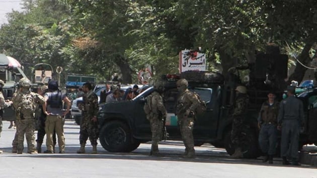 Afganistan'da intihar saldrsnda lenlerin says 12'ye kt  