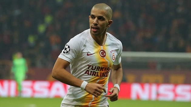 Feghouli'nin performans kafalar kartrd
