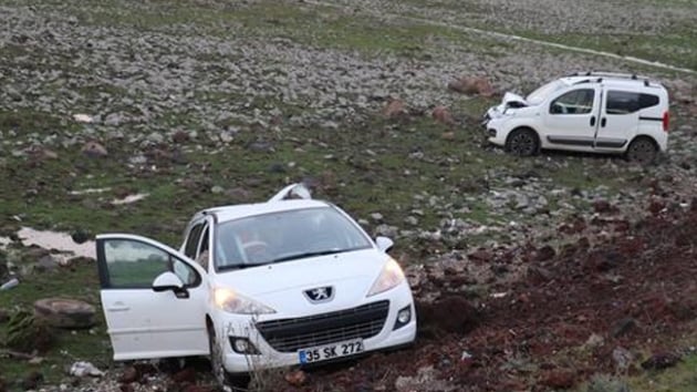 Diyarbakrda meydana gelen trafik kazasnda 1i ar 2 kii yaraland