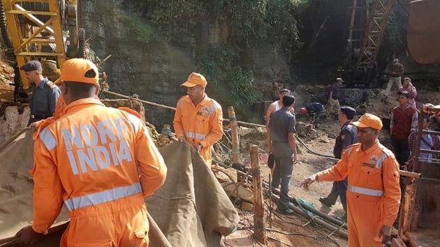 Hindistan'da maden ocann kmesi sonucu 13 madenci kayboldu