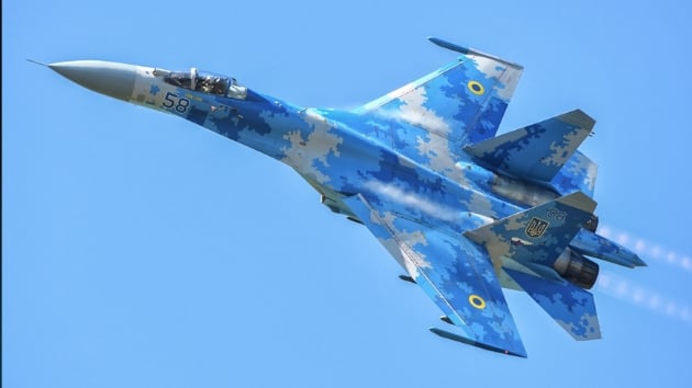Ukrayna'da Su-27 model avc sava ua dt