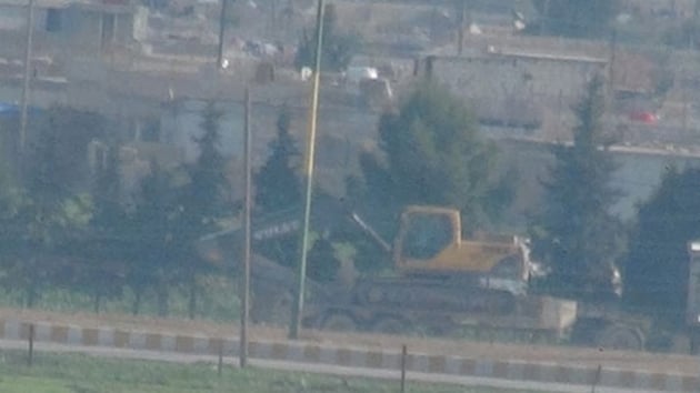 Terr rgt PKK/YPG Kaml'da hendek kazyor