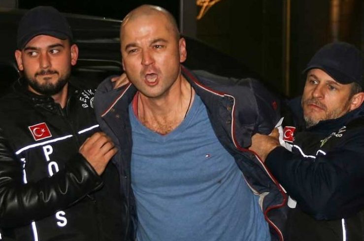 Murat �zdemir papa�an video Masterchef Murat kimdir Yemekteyiz'den neden kovuldu