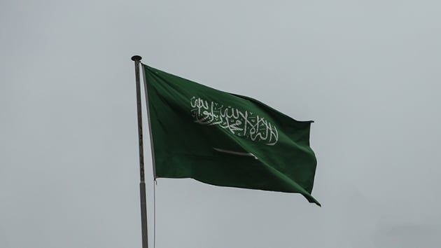 Suudi Arabistan: Yolsuzluk soruturmalar sonucu yaklak 100 milyar dolar kazanm elde edildi