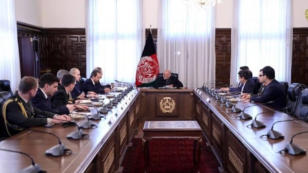 Milli Savunma Bakan Akar Afganistan Cumhurbakan ile grt
