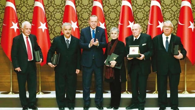Trkiyenin yeni Mehmet Akiflere,Tanpnarlara, Itrilere ihtiyac var