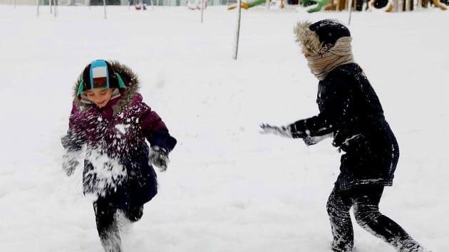 Edirne bugn (4 Ocak) okullar tatil mi Edirne kar tatili son dakika Edirne Valilii MEB aklama 