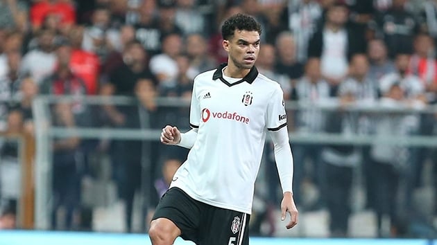 Pepe'nin yeni adresi Porto