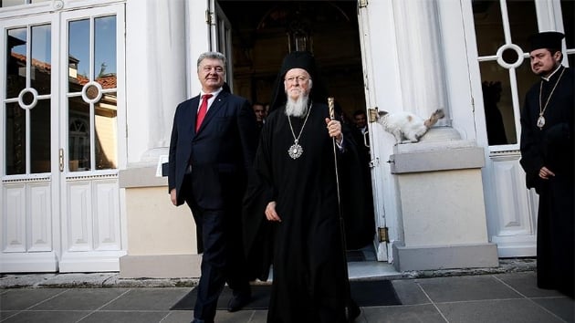 Ukrayna Ortodoks Kilisesi 'otosefal' stat kazand
